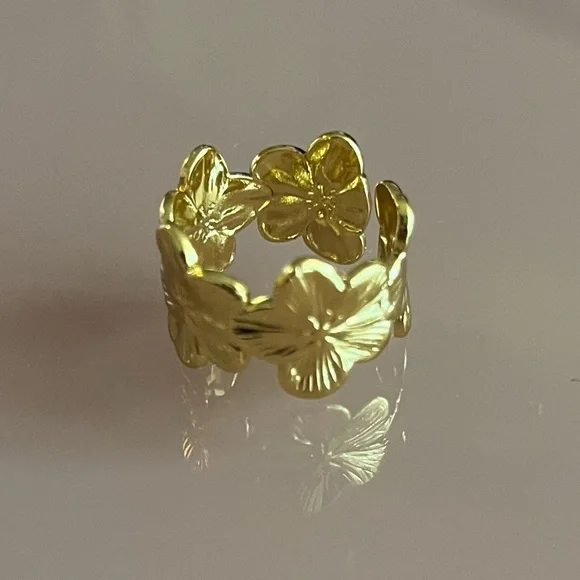 🌸 NEW Flower Open Ring 🌸 - Picture 12 of 15